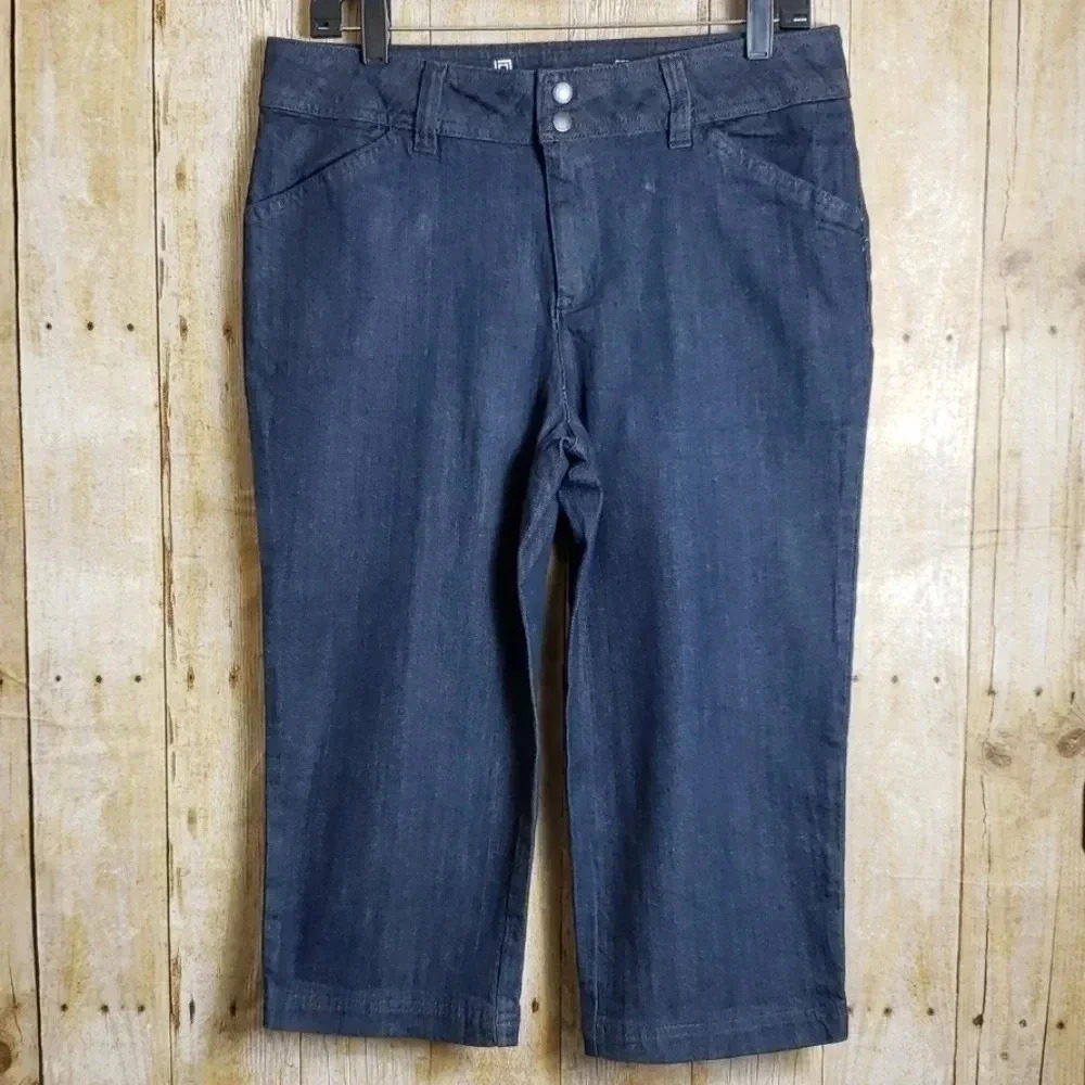 Liz Claiborne | Stretch Crop | Size 6